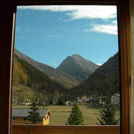 Hotel Adler Saas-Grund Room photo